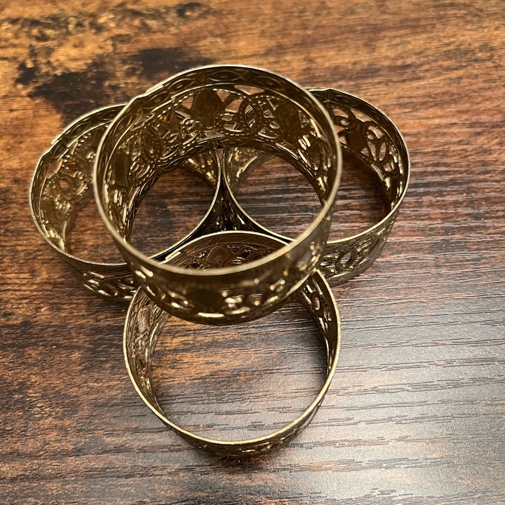 Vintage Gold Filigree Napkin Ring Set Home Decor Table Setting Home Decor - Picture 3 of 5